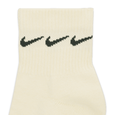 Nike Everyday Plus Cushioned Training Ankle Socks (3 Pairs)