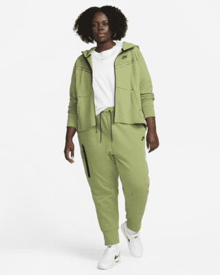 nike women tech suit