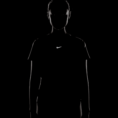 เสื้อแขนสั้นผู้หญิง Dri-FIT Nike One Classic