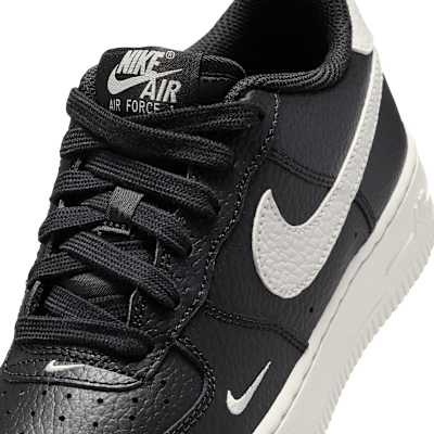 Nike Air Force 1 Older Kids' Shoes