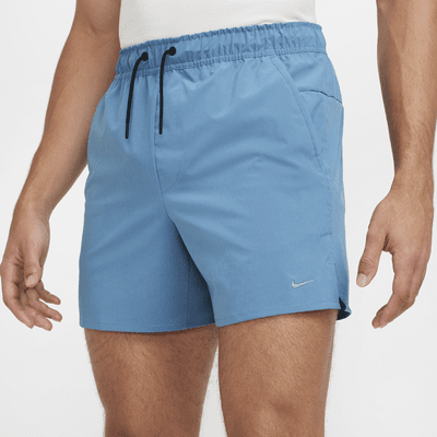 Shorts versátiles sin forro Dri-FIT de 13 cm para hombre Nike Unlimited