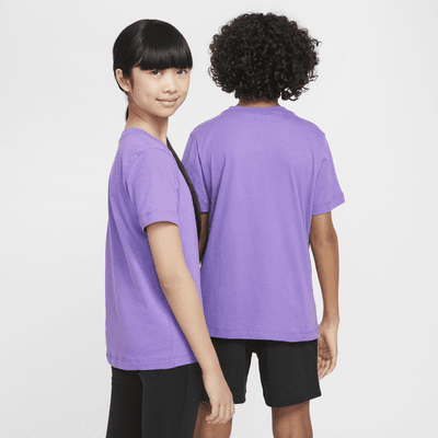 Playera para niños talla grande Nike Sportswear