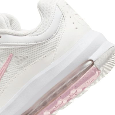 Nike Air Max AP Women's Shoe