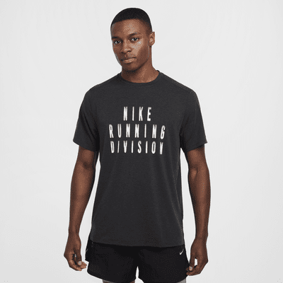 Playera de correr de manga corta Dri-FIT para hombre Nike Rise 365 Running Division