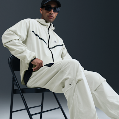 Nike Tech Men's Woven Oversized Trousers