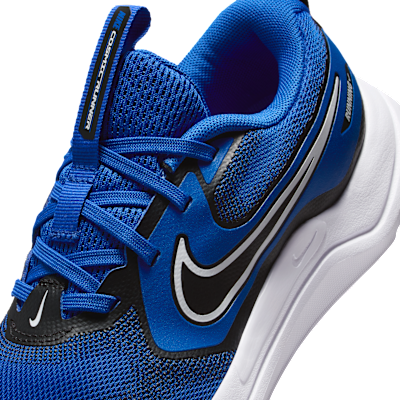 Nike Cosmic Runner Older Kids' Road Running Shoes