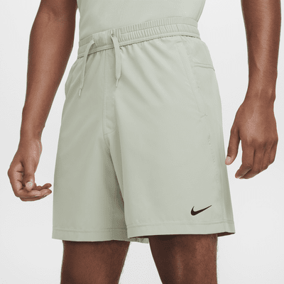 Shorts Dri-FIT de 18 cm versátiles sin forro para hombre Nike Form