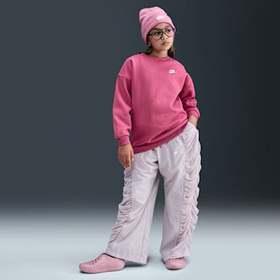 Nike Sportswear Club Fleece Older Kids' Oversized Sweatshirt