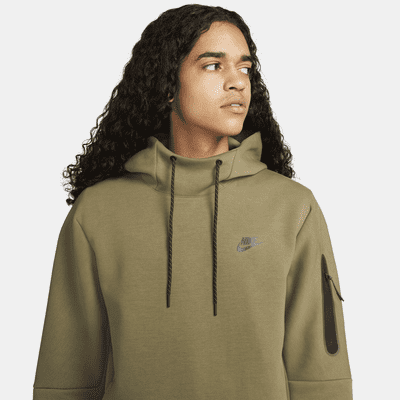 nike tech fleece hoodie outfit