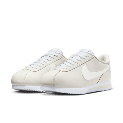 รองเท้าผู้หญิง Nike Cortez Leather