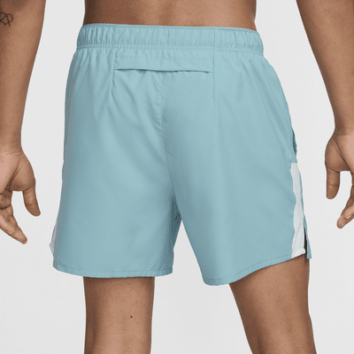 Shorts de correr Dri-FIT de 13 cm con forro de ropa interior para hombre Nike Challenger