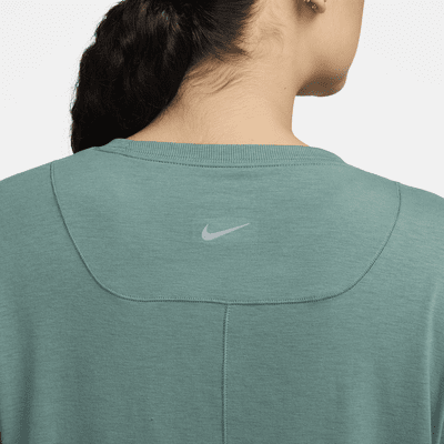 Playera de manga corta Dri-FIT para mujer Nike One Relaxed