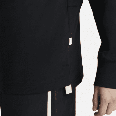 Long-Sleeve Mock Neck Top. Nike 