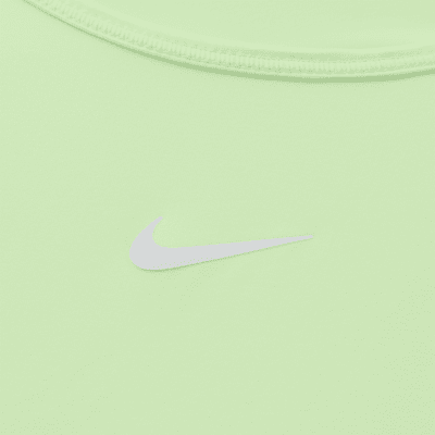 Nike One Classic Women's Dri-FIT Short-Sleeve Cropped Twist Top. Nike.com