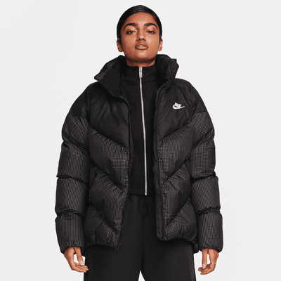 Nike Sportswear Windpuffer Therma-FIT ruimvallend gewatteerd damesjack