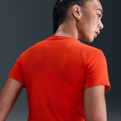 Nike Sportswear Chill Knit Women's Cropped T-Shirt