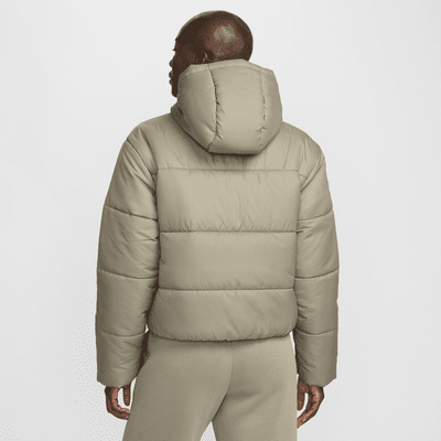 Veste à capuche ample Therma-FIT Nike Sportswear Classic Puffer pour femme