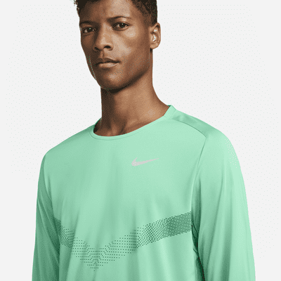 nike green long sleeve