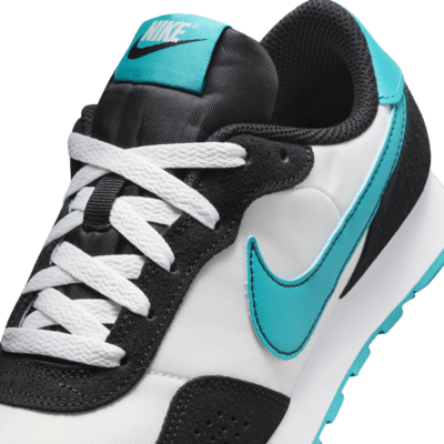 Nike MD Valiant Older Kids' Shoe