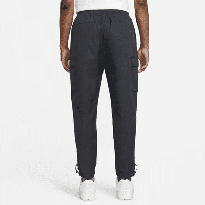 Nike Sportswear Repeat Men's Woven Trousers. Nike CA