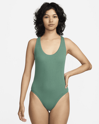 Женские  Nike Swim Elevated Essential Cross-Back One-Piece Swimsuit