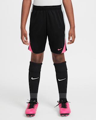 Nike Dri-FIT Strike Older Kids' Football Shorts