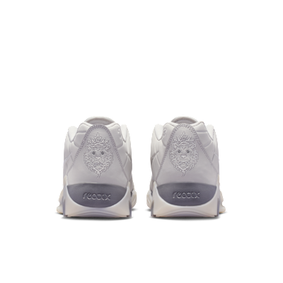 LeBron Witness 9 Basketball Shoes