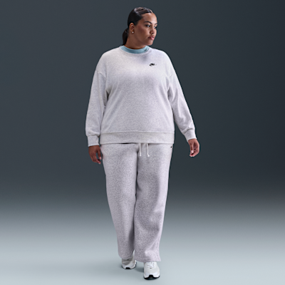 Nike Sportswear Club Fleece Women's Loose Crew-Neck Sweatshirt (Plus Size)