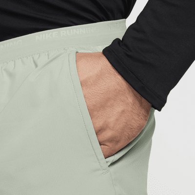 Shorts de correr Dri-FIT de 13 cm con forro de ropa interior para hombre Nike Stride