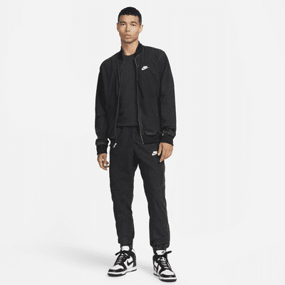 Nike Sportswear Club+ Men's Unlined Woven Bomber Jacket. Nike LU