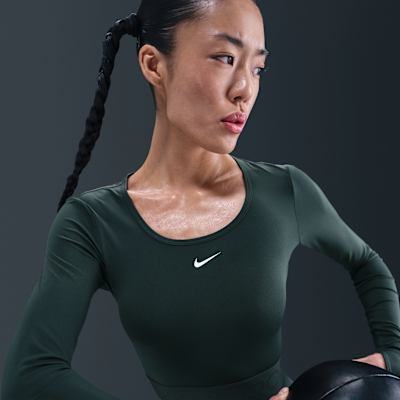 ナイキ プロ ウィメンズ Dri-FIT クロップド ロングスリーブ トップ