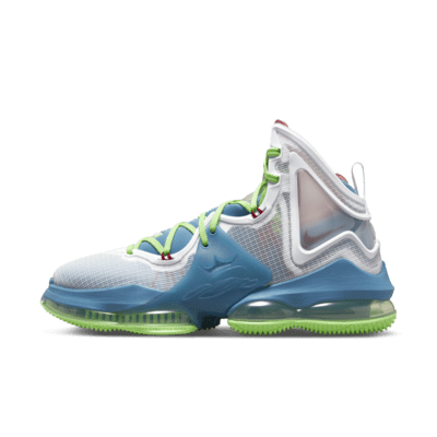 LeBron 19 Basketball Shoes