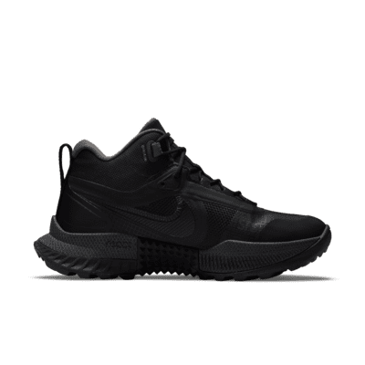 Tenis para el aire libre Elite para hombre Nike React SFB Carbon