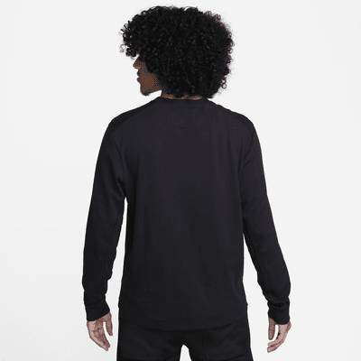 Nike Primary Vielseitiges Dri-FIT-Longsleeve für Herren