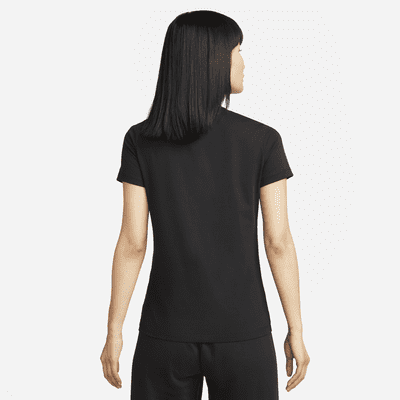 Nike Sportswear Essentials Women's Logo T-Shirt