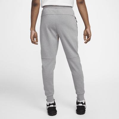 Joggers de tejido Fleece para hombre Nike Sportswear Tech Essentials