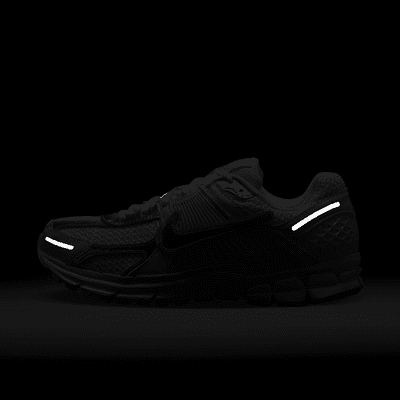 Nike Zoom Vomero 5 Women's Shoes