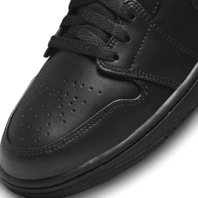 Air Jordan 1 Mid Shoes. Nike CA