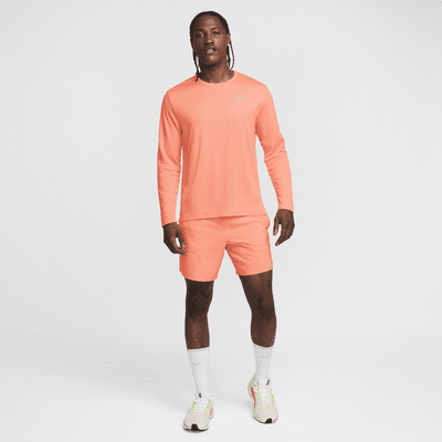 Nike Stride Dri-FIT-2-i-1-løbeshorts (18 cm) til mænd