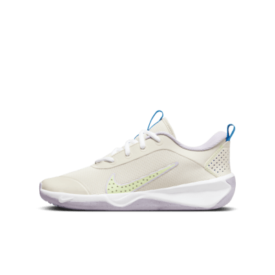 Nike Omni Shoes. Court Indoor Kids\' CA Nike Older Multi-Court