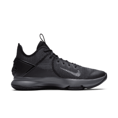 Chaussure de basket LeBron Witness 4