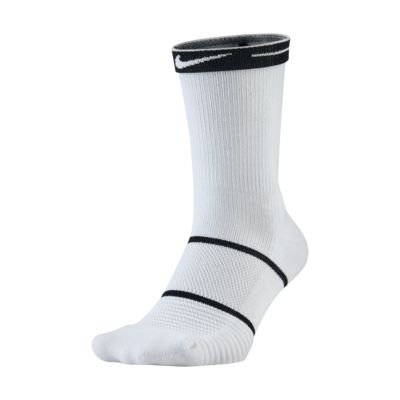 nikecourt essentials crew tennis socks