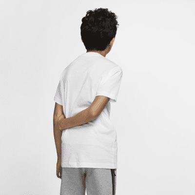 Nike Sportswear Big Kids' (Boys') T-Shirt