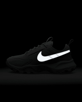 Nike TC 7900