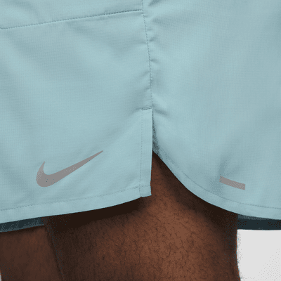 Short de running avec sous-short intégré 18 cm Dri-FIT Nike Stride pour homme