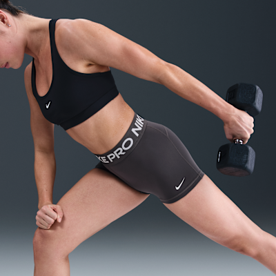 Nike Pro 8 cm-es női rövidnadrág