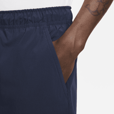 Shorts versátiles Dri-FIT de 18 cm 2 en 1 para hombre Nike Unlimited