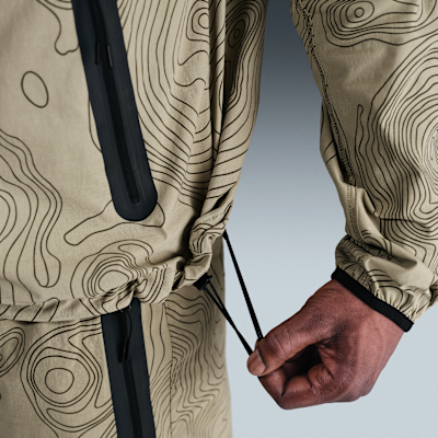 Nike Tech Men's Full-Zip Woven Windrunner Jacket