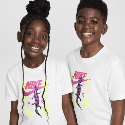 Playera para niños talla grande Nike Sportswear