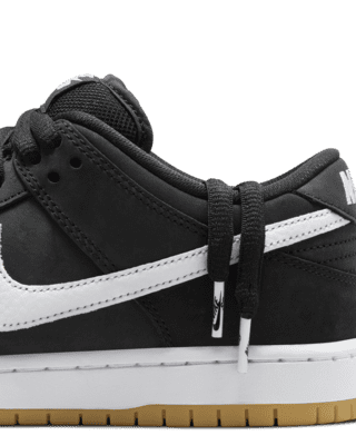 Nike SB Dunk 低筒Pro 滑板鞋。Nike TW